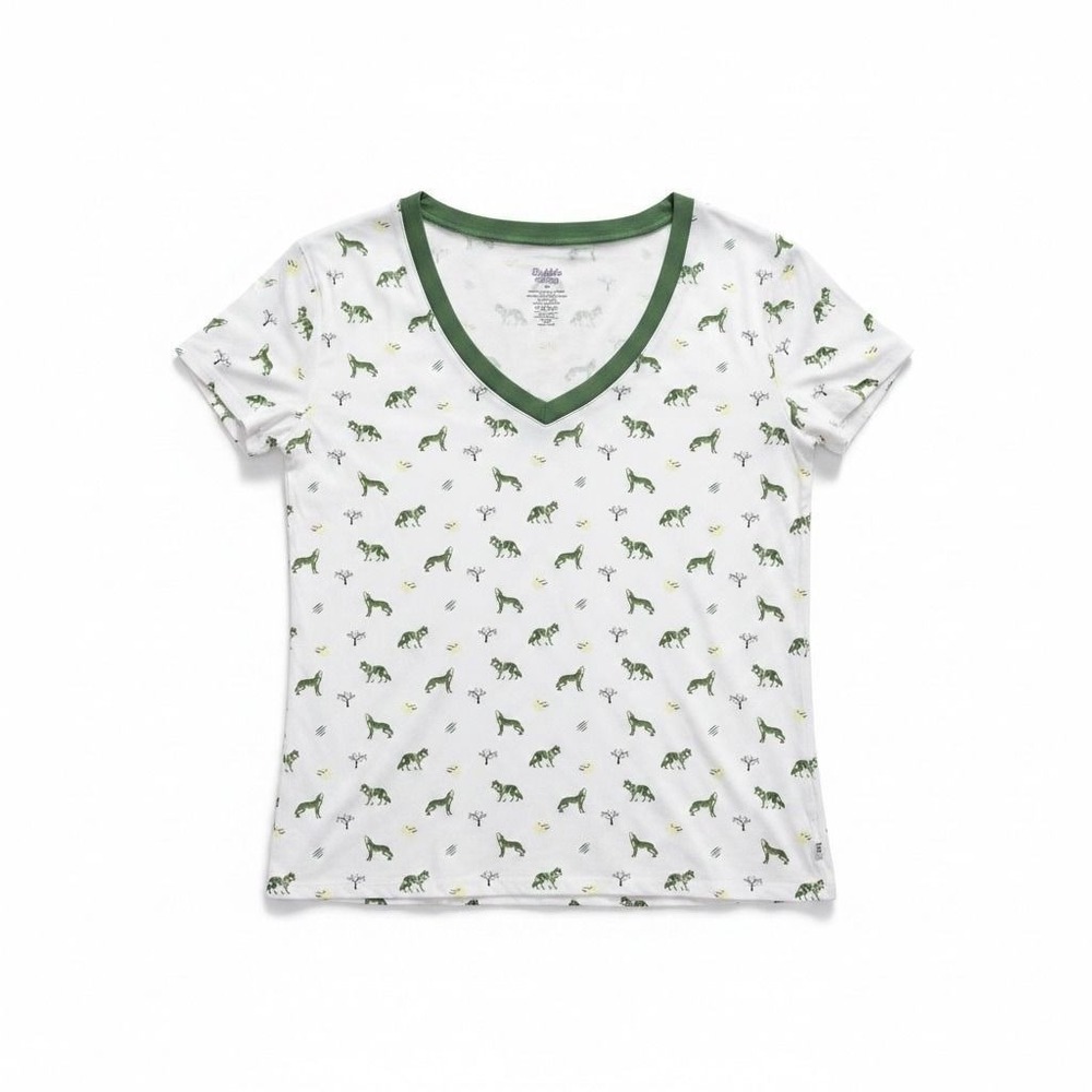 Buddhi Cotton Womens Wolf Moon Print V-Neck Short Sleeve Graphic Tee White Green